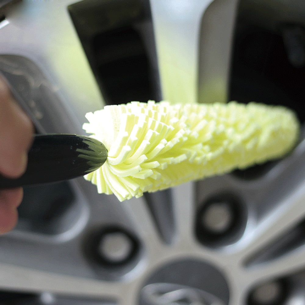 Brosse de lavage de roue